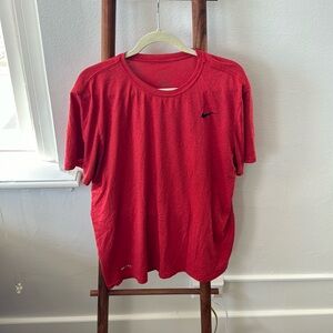 Nike men’s dri fit tee